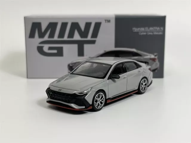 Hyundai Elantra N Cyber Grau Metallic LHD 1:64 Maßstab Mini GT MGT00386L