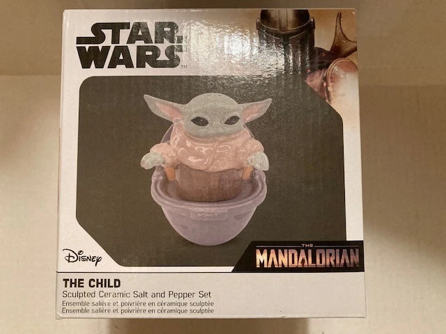 Komar Adesivo Da Parete Mandalorian Star Wars – 7 Pezzi, Baby Yoda (The Child), Dimensioni 50x70 Cm, Removibile E Riposizionabile, Multicolore
