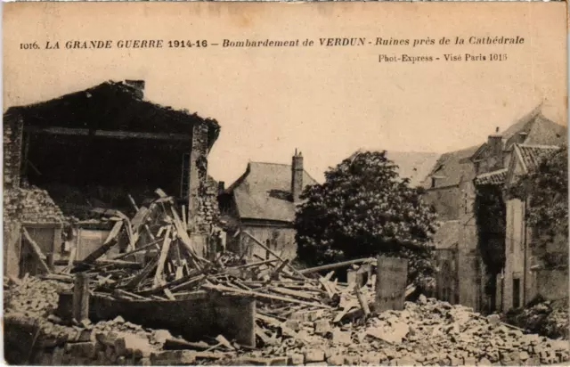CPA Military Verdun - Bombing - Ruins near the (92011)