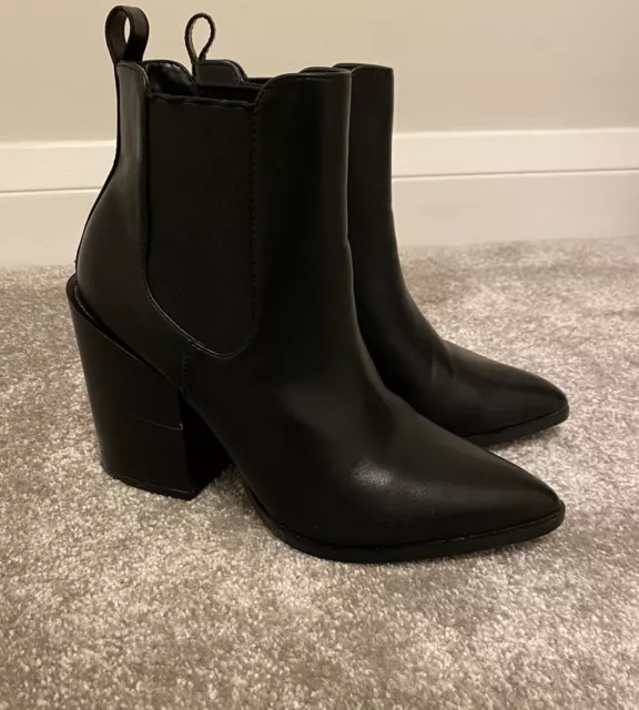 Raid mirren heeled ankle boots in black croc mix clearance
