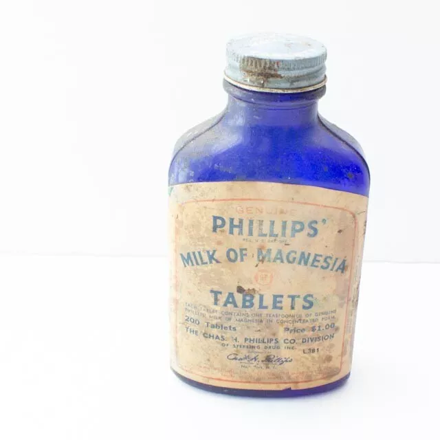 Vintage Phillips Milk Of Magnesia Tablets Glass Advertising Bottle Cobalt Blue