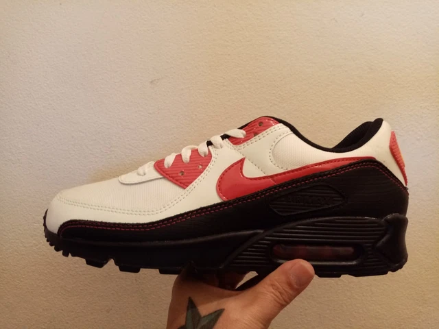 NIKE AIR MAX 1 White/Pure Platinum/Black/University Red FD9082-101