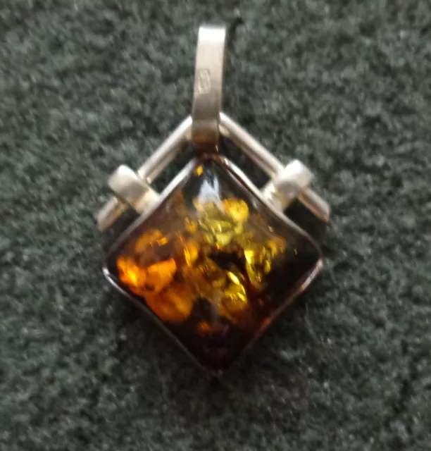 sterling silver BALTIC   green    AMBER  PENDANT     WOMEN #4s