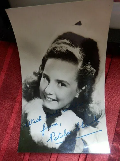 Petula  Clark   - Tv  Actor  -  Pre-Print Autographed  Postcard Sized Photo