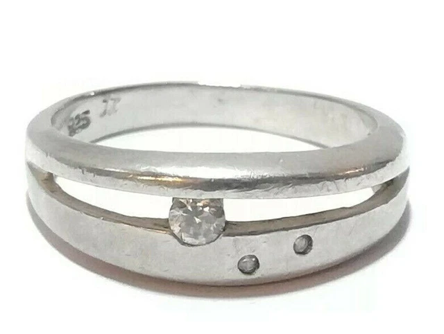 BELLISSIMO ANELLO IN ARGENTO 925 CON PIETRE GENUINE MISURA: 20,3 mm