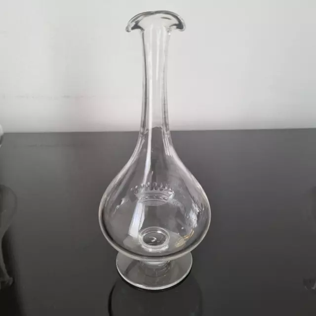 Couronne Comtale - Carafe Baccarat en Cristal Gravé XIXè Noblesse