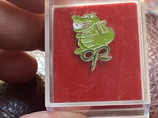 Macmillian Relief Crocodile Pin Lapel Badge In Box 🍷