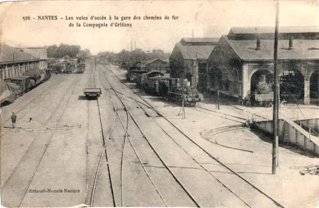 Cpa - 44 - Nantes - Les Voies D'accès À La Gare Des Chemins De Fer.