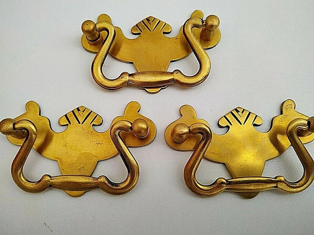 Lot of 3 Furniture Handles Dresser Drawer Pulls Brass Kitchen Cabinet Vintage