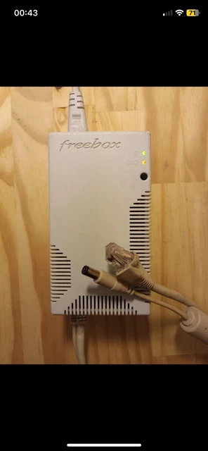 CPL FREEPLUG MINI 500Mbps Pour Free Révolution ou freebox mini 4k - Très Bon EUR 24,90 - FR