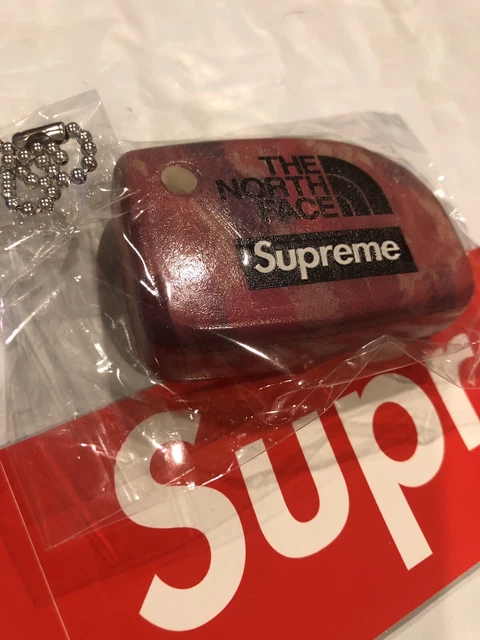SUPREME/THE NORTH FACE Floating Keychain- Multicolor- New- 100