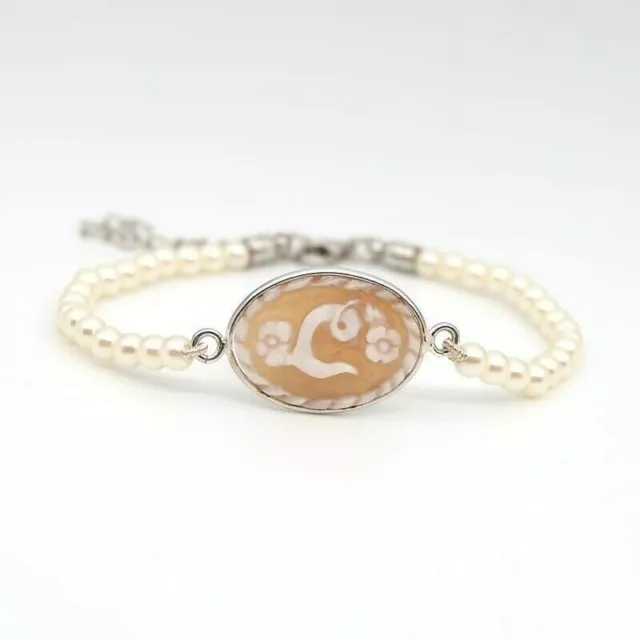 Bracciale Con Cammeo E Perle Oceaniche In Argento 925% , Bracciale Con Lettera