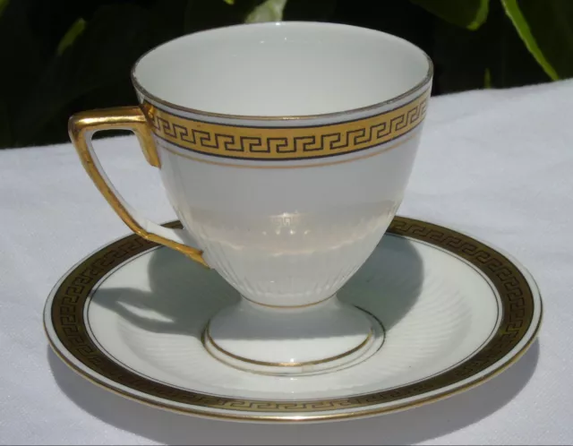 Sarreguemines - Tasse à café en porcelaine, décor de frise grecque, style Empire