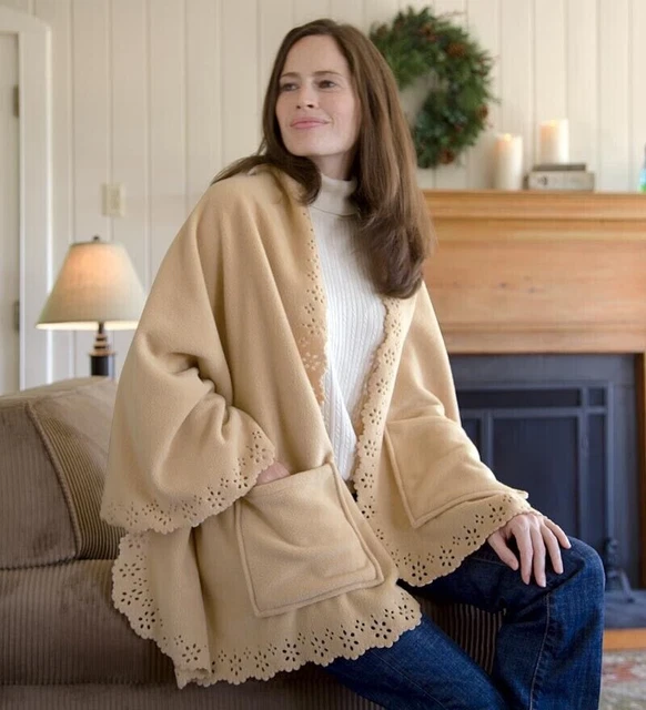 Plow & Hearth Cream Fleece Eyelet Cutout Cuddle Cape With Pockets (72065 CM)