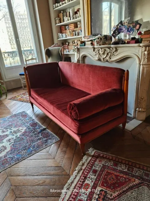 banquette meridienne art deco, lit de repos.garnie d'un tissus vers dans les ton 2