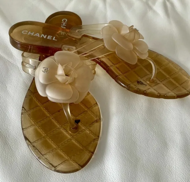 CHANEL CC CAMELLIA Flower Jelly Thong Beach Sandals/Slides, Size 39 ...