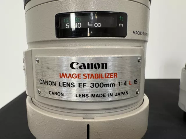 Canon EF 300mm f/4 L IS USM telephoto from Japan