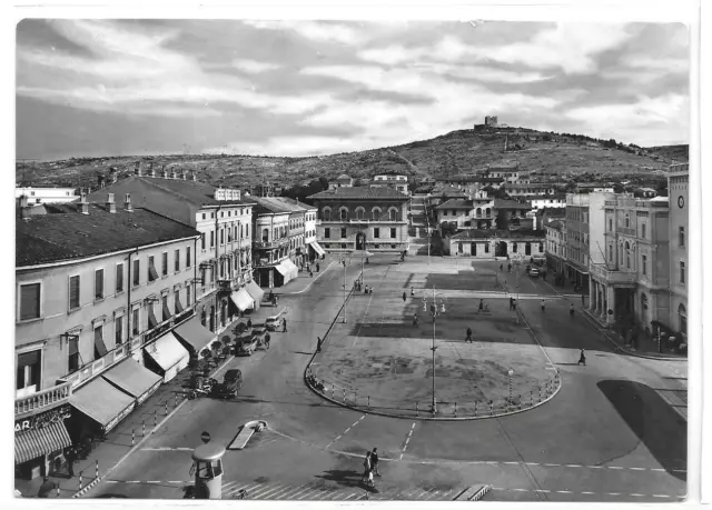 GORIZIA (111) - MONFALCONE Piazza della Repubblica e la Rocca - FG/Vg 1959