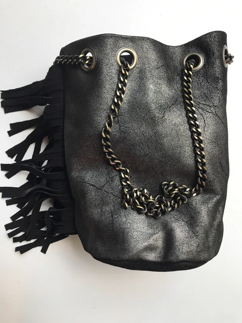 SAC SEAU BOURSE CUIR Argent et Daim noir Bandoulière Chaîne Pompon