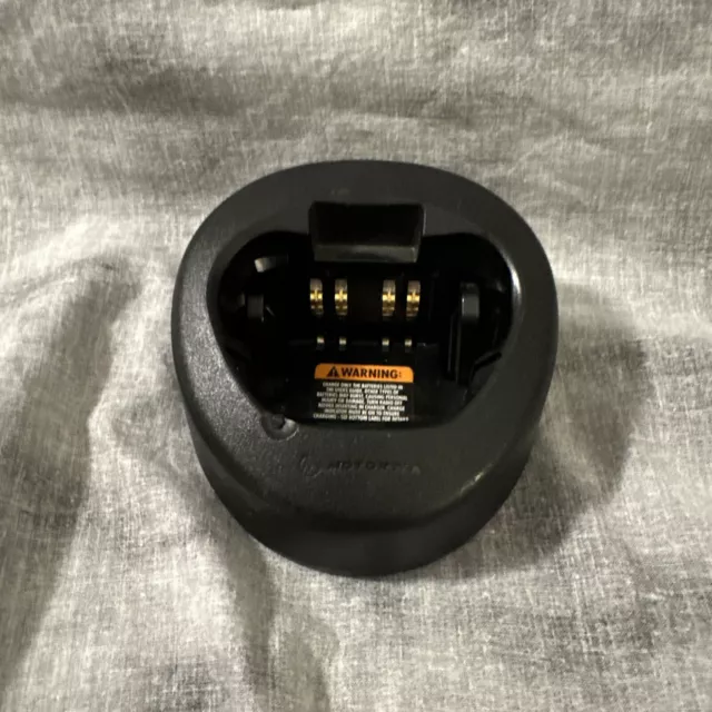 Motorola Ntn8831A Impres Rapid Battery Charger Only/No Cable Xts3000 Xts3500