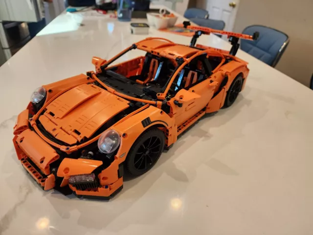 Brand New | Porsche 911 GT3 RS (42056) 2704 pieces