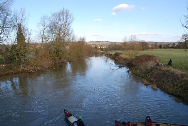 Photo 6x4 River Medway, Yalding Congelow  c2009