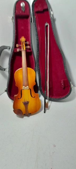 Violino In Legno In Miniatura.
