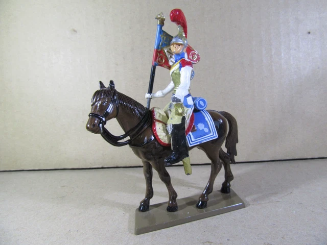 FIGURINE STARLUX PLASTIQUE Carabinier Chevau-Léger Napoléon Ier .Très