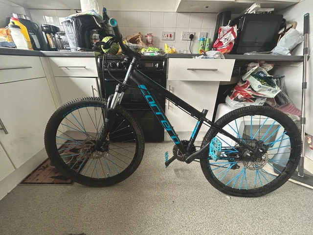 CARRERA HUSTLE JNR Junior Mountain Bike 26 Inch Wheel 13 Inch Frame 49.99 PicClick UK