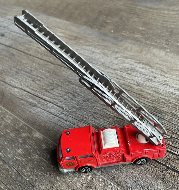 Camion Benne Majorette Rouge 1/100 - Marque MAN - 5,2 Pouces - Métal - Neuf