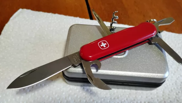 Wenger Commander Swiss Army Knife (retired). Exceptionally Good Condition.