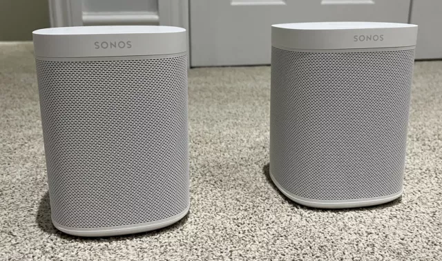 *** 2 X Sonos One (Gen 1) Speakers - White - AirPlay - Excellent Condition ***