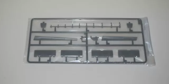 TRUMPETER Su-25UB FROGFOOT B 02277 ⭐PARTS⭐ SPRUE F-STRBD FLIGHT SURFACES  1/32