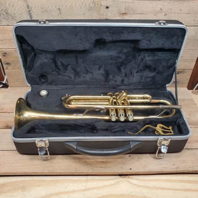 Bundy by Selmer Trumpet With Carry Case