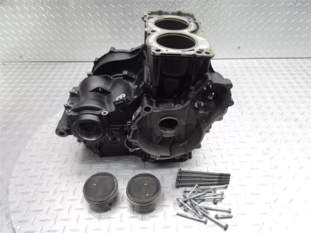 2013 08-16 BMW F800GS Crankcase Crank Case Engine Motor Block Bottom Piston OEM
