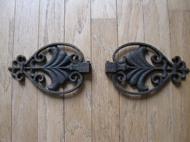 Curtain Rod Ends Art Nouveau Fancy Large One Pair Cast Iron