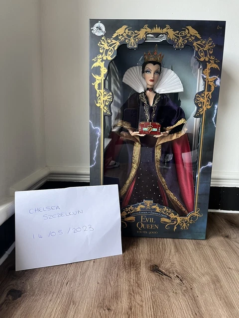 Disney Store Snow White & the Seven Dwarfs Evil Queen LE Doll 17