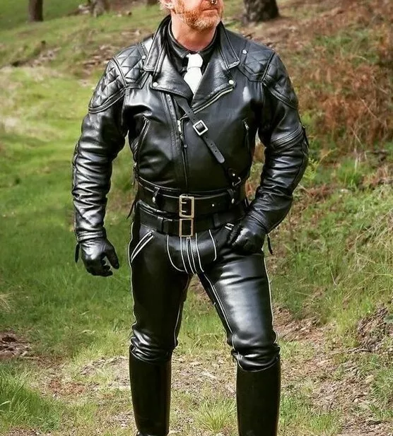 Men's Real Cowhide Leather Bikers Quilted Jacket & White Piping Leather Pants