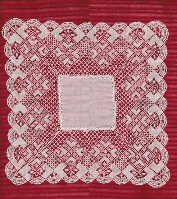 Encaje De Bolillos Artesanal - Pañuelo 23 X 23 Centimetros - Comunion