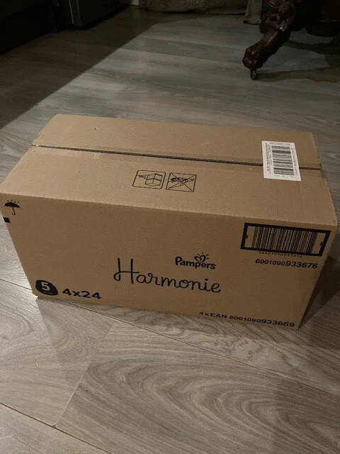 Couche pampers Harmonie taille 5 (11-16kg) 93 couches