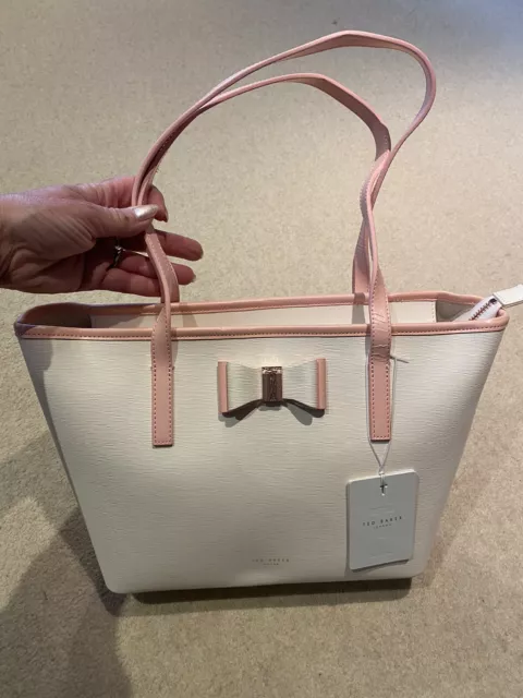 Stunning Ted Baker Bow Detail leather Shopper Bag / handbag - Nude Pink