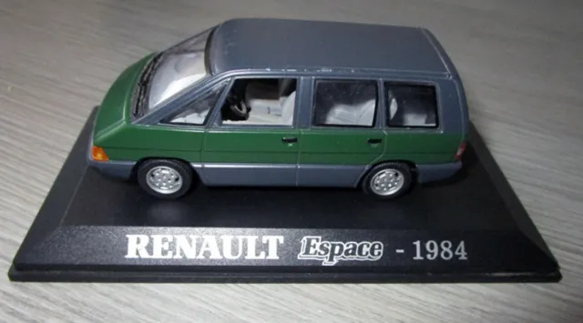 Renault Espace 1984- Universal Hobbies - 1/43 ème