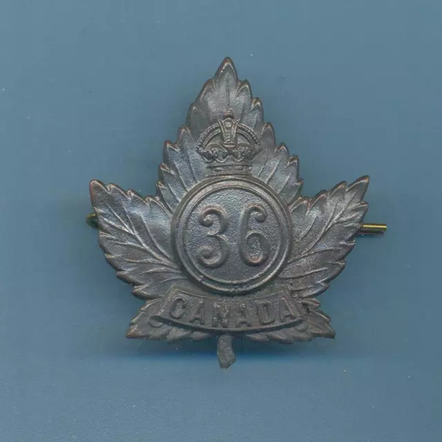 36th EXPEDITIONARY FORCE.BRASS CANADIAN ARMY CAP BADGE