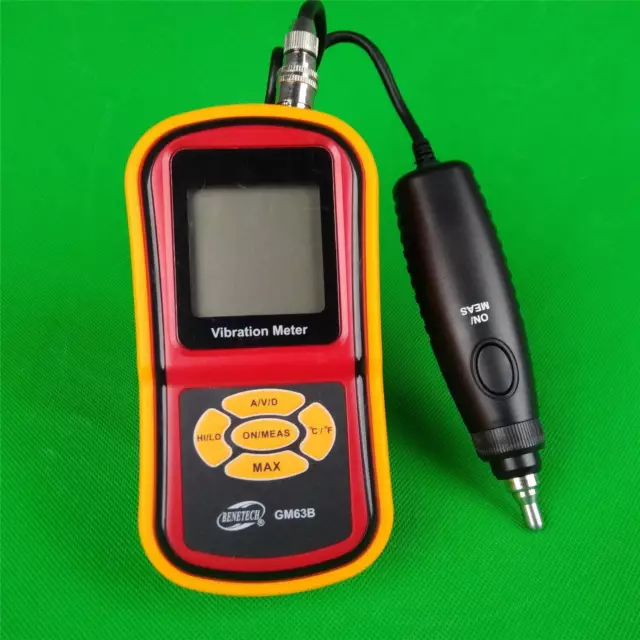 Portable Digital Vibration Analyzer Vibrometer Temperature Tester New GM63B