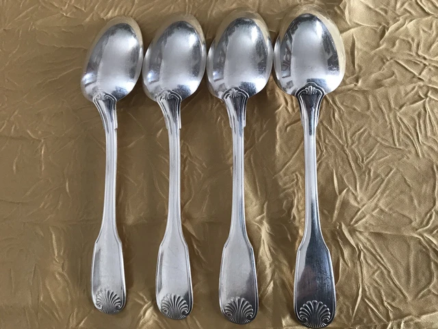 4 Cuillères de table en métal argenté Christofle modèle Vendôme 4