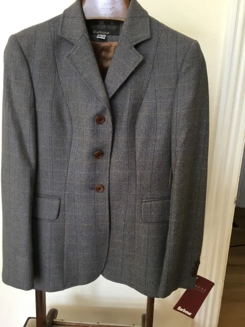 Barbour hacking deals jacket