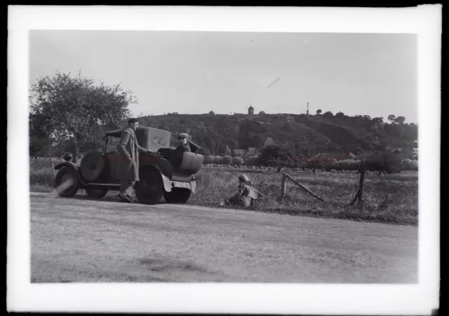 FRANCE Family Holiday Car c1930 Photo NEGATIVE Glass Plate Vintage Vr