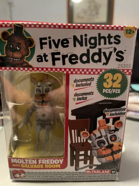 McFarlane Toys Five Nights at Freddy’s Molten Freddy With Salvage Room Set