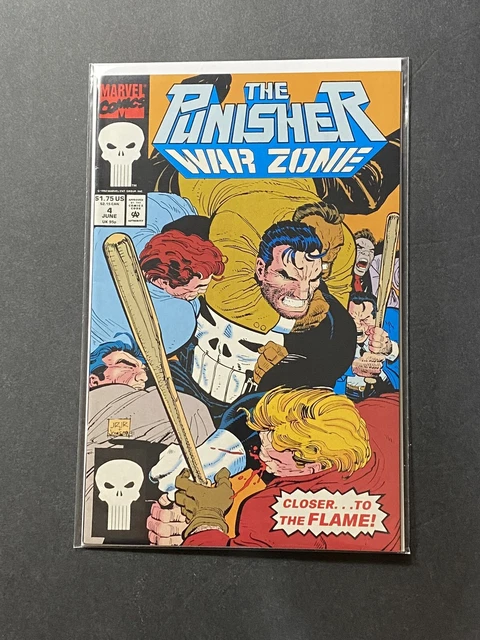 Marvel Comic Book ( VOL. 1 ) The Punisher War Zone #4
