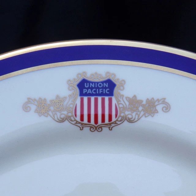 Union Pacific Railroad Shield 8 1/4 Inch Plate 1990 Sterling